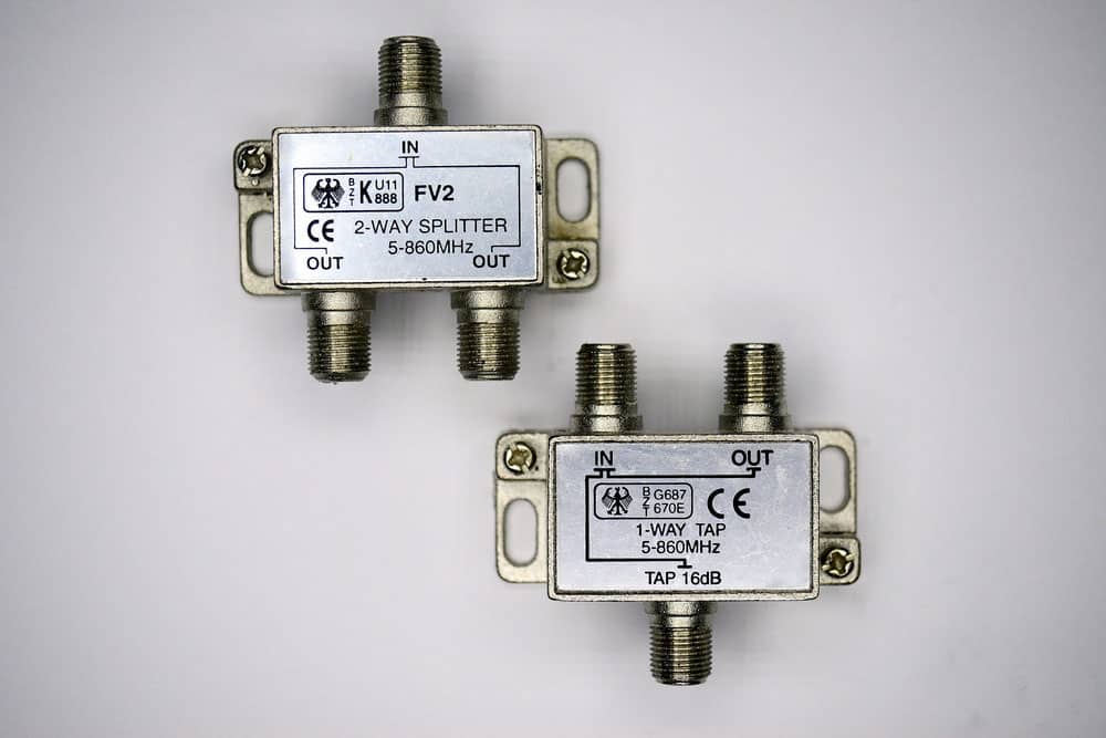 Attenuation of splitters