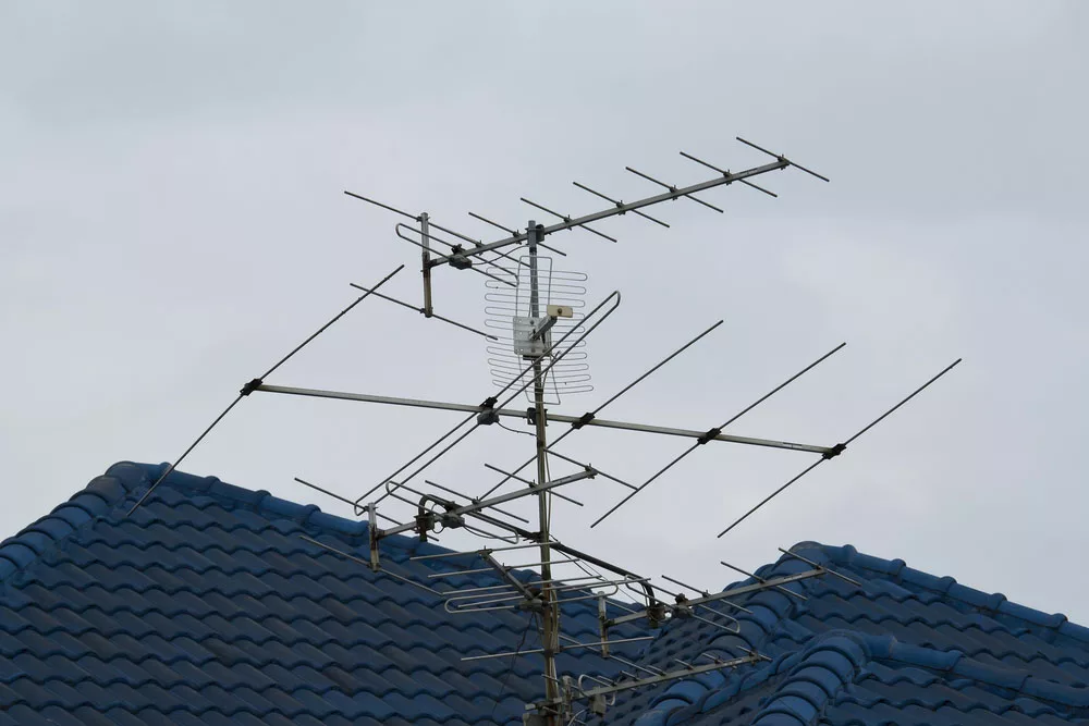An Outdoor Antenna Has a Better Line of Sight to the Transmitter.