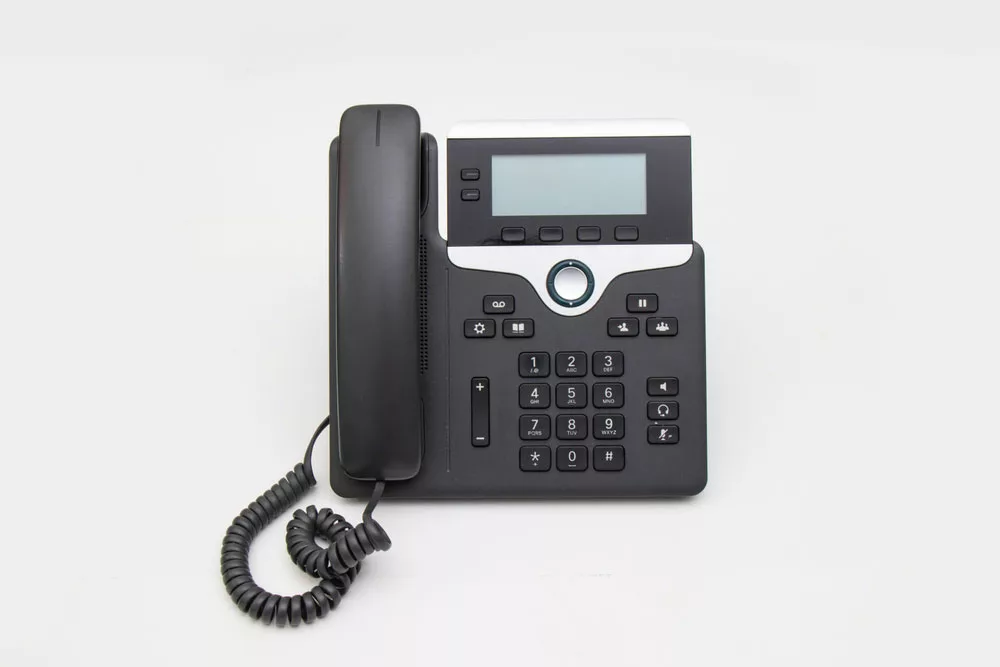  VoIP phones